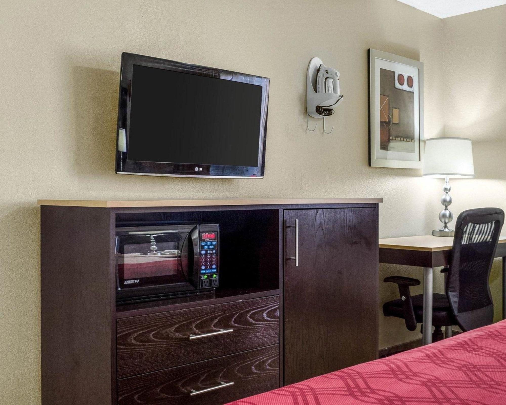 Econo Lodge Grand Forks Exteriör bild